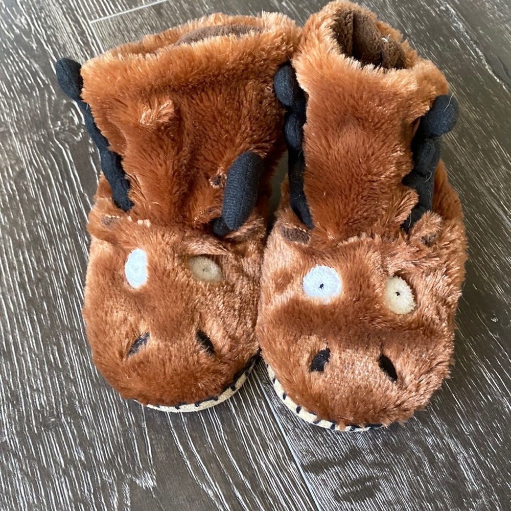 Little Blue House Moose Slippers